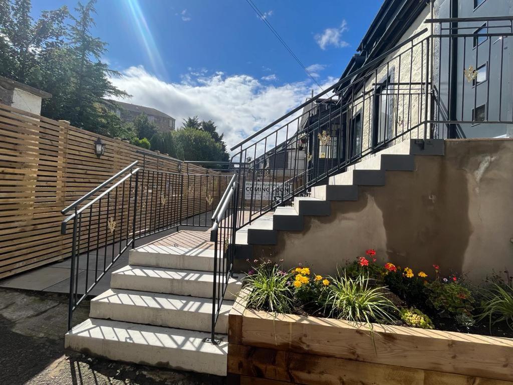 Crow'S Nest, Waverley Apartments Gourock Bagian luar foto